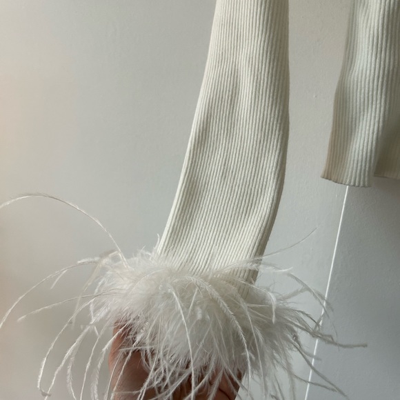 *SOLD* LOVERS + FRIENDS Kinsley Feather Trim Top in Ivory from Revolve - Picture 4 of 5